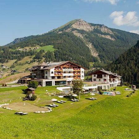 Og Granvara Relais And Spa Sëlva Buitenkant foto