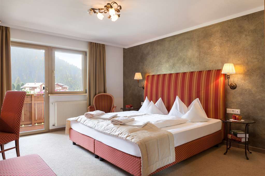 Og Granvara Relais And Spa Sëlva Kamer foto